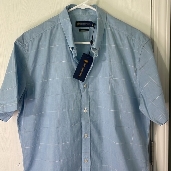 WHPOLOSPORTS NWT Men's Regular Fit Light Blue Logo Short Sleeve Button Shirt XL - Picture 2 of 9